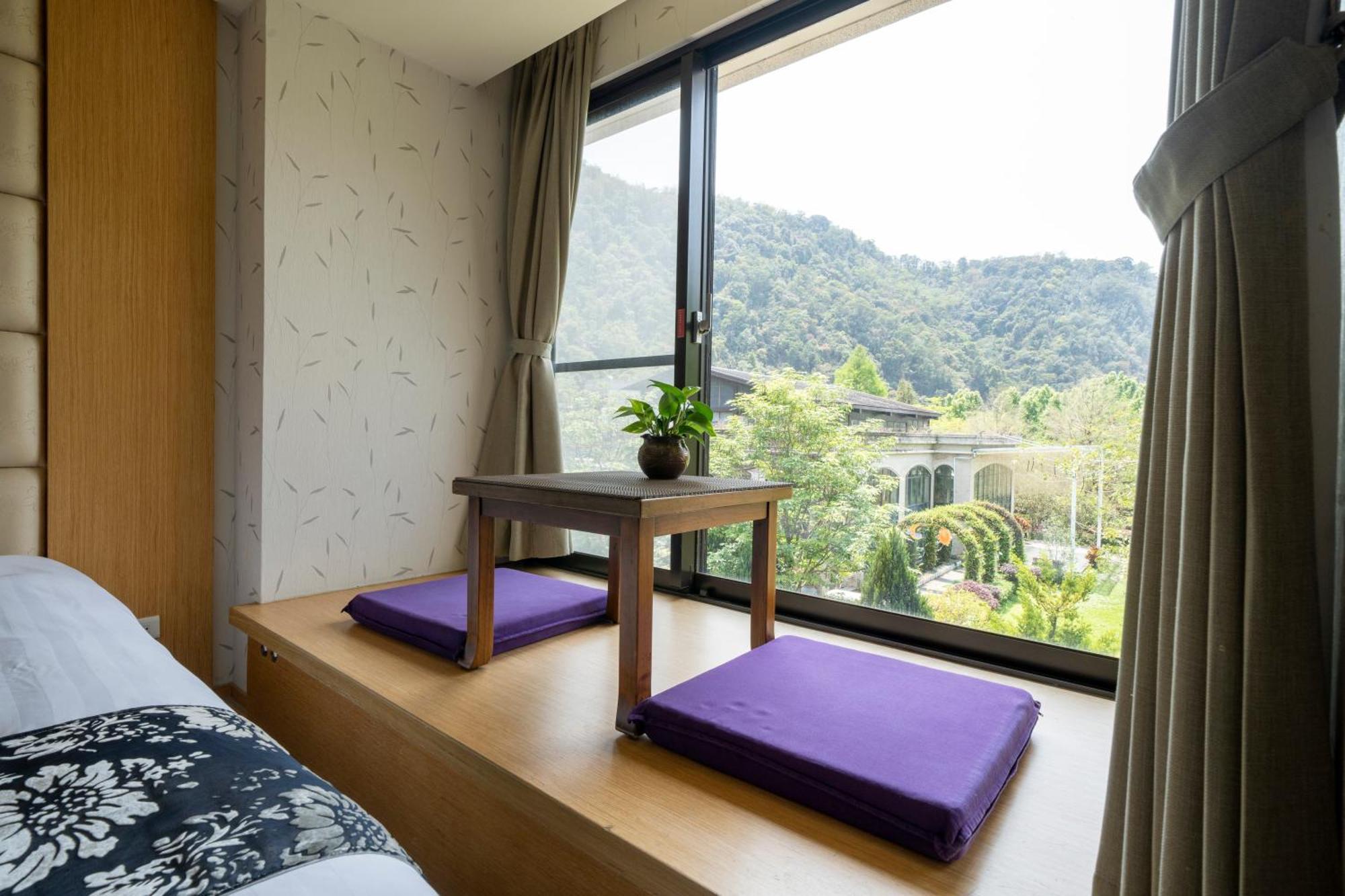Tai-Yi Red Maple Resort Puli Exterior photo