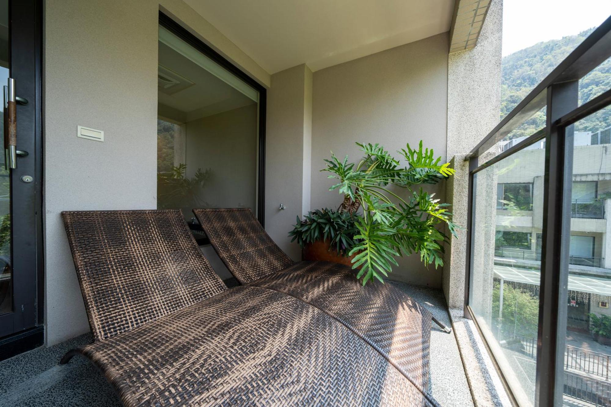 Tai-Yi Red Maple Resort Puli Exterior photo