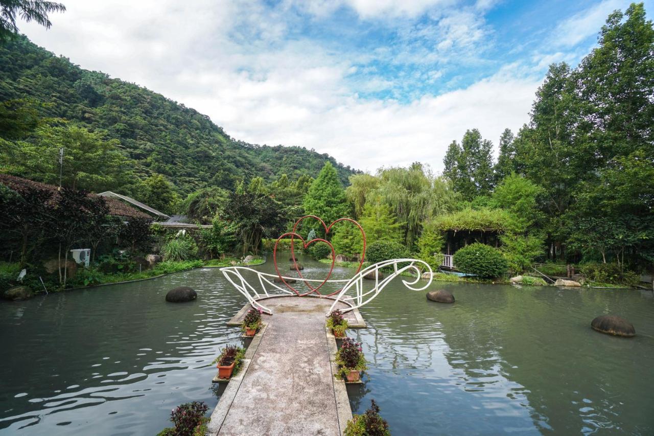 Tai-Yi Red Maple Resort Puli Exterior photo